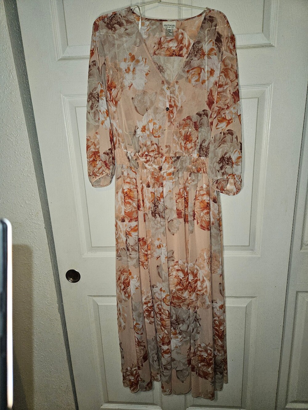 Enfocus Studio Peach and Cream Floral Maxi Dress